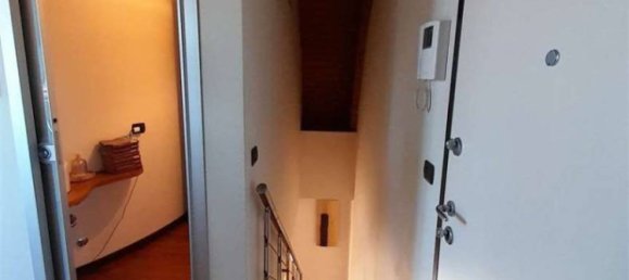 5-Zimmer Penthouse in Busto Arsizio, Italy, Nr. 80662 16