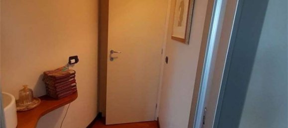 5-Zimmer Penthouse in Busto Arsizio, Italy, Nr. 80662 17