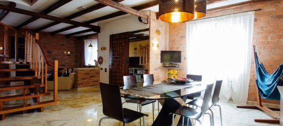 3 bedrooms House in Solesino, Italy No. 321665 43