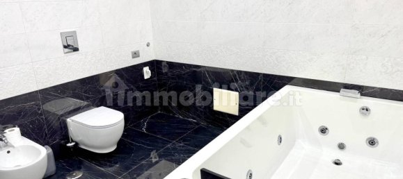 Villa de 3 dormitorios en Parete, Italy No. 172708 45