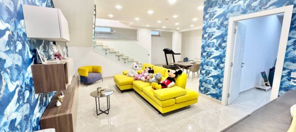 Villa de 3 dormitorios en Parete, Italy No. 172708 42