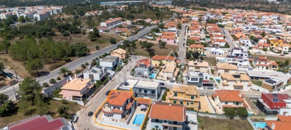 5 bedrooms House in Setubal, Portugal No. 156238 32