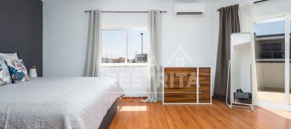 5 bedrooms House in Setubal, Portugal No. 156238 3