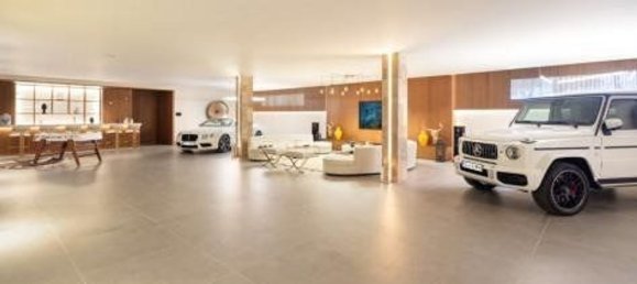 9 bedrooms Villa in Marbella, Spain No. 86628 48