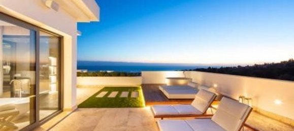 9 bedrooms Villa in Marbella, Spain No. 86628 33