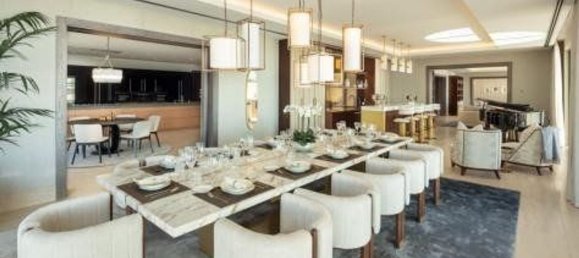 9 bedrooms Villa in Marbella, Spain No. 86628 4