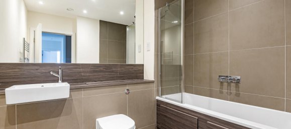 3 bedrooms Apartment in London, United Kingdom No. 12158 9