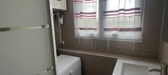 1 bedroom Apartment in Champigny-sur-Marne, France No. 136848 4