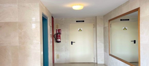 2 bedrooms Penthouse in Fuengirola, Spain No. 34497 15