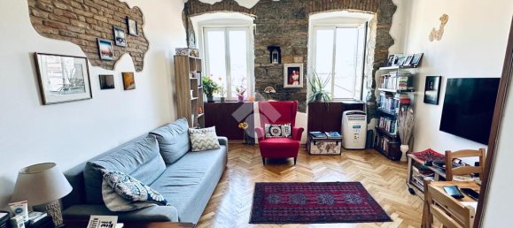 2-salle Appartement à Trieste, Italy No. 310078 9