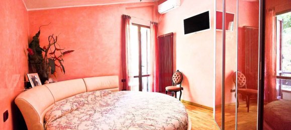 8 Schlafzimmer Villa in San Giuliano Terme, Italy, Nr. 323372 20
