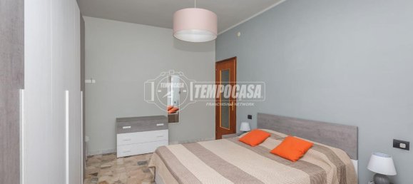 Квартира с 2 комнатами в Сант’Альбано Стура, Италия № 20270 13