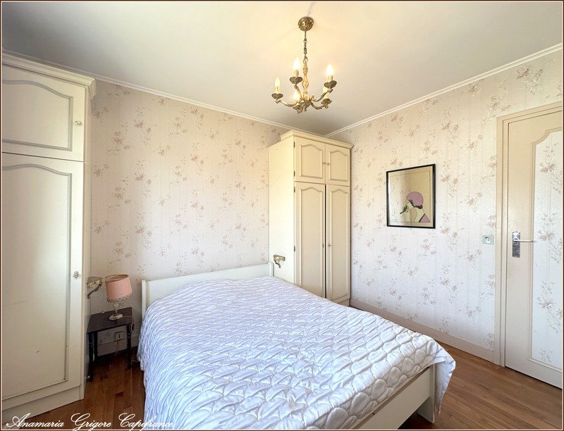 4 bedrooms House in Courville-sur-Eure, France No. 258476