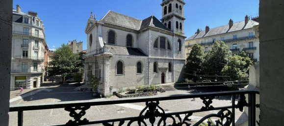 3 bedrooms Apartment in Grenoble, France No. 289251 9