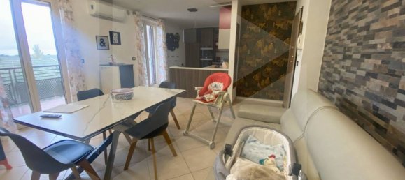 4-Zimmer Wohnung in Bitonto, Italy, Nr. 27282 5