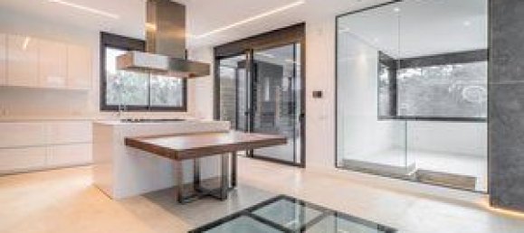 Дом с 6 спальнями в Сан-Себастьян-де-лос-Рейес, Испания № 87122 3