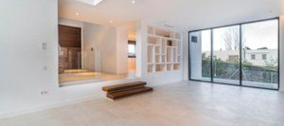 Дом с 6 спальнями в Сан-Себастьян-де-лос-Рейес, Испания № 87122 26