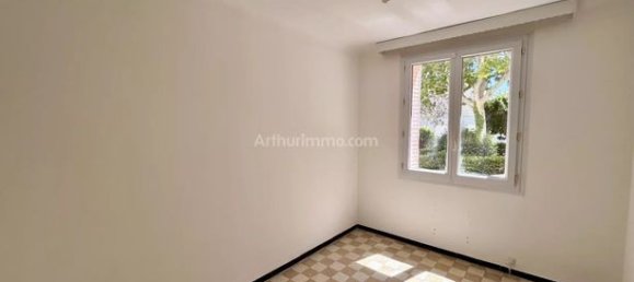 Apartamento de 2 dormitorios en Martigues, France No. 309467 5