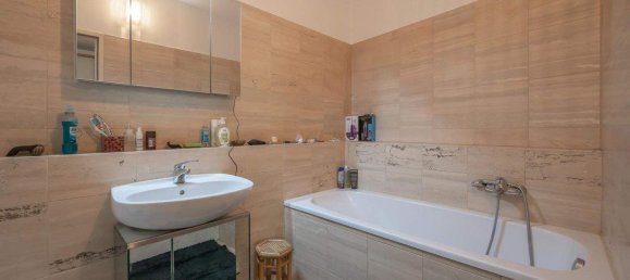 6 rooms Apartment in Hernals, Austria No. 239017 8