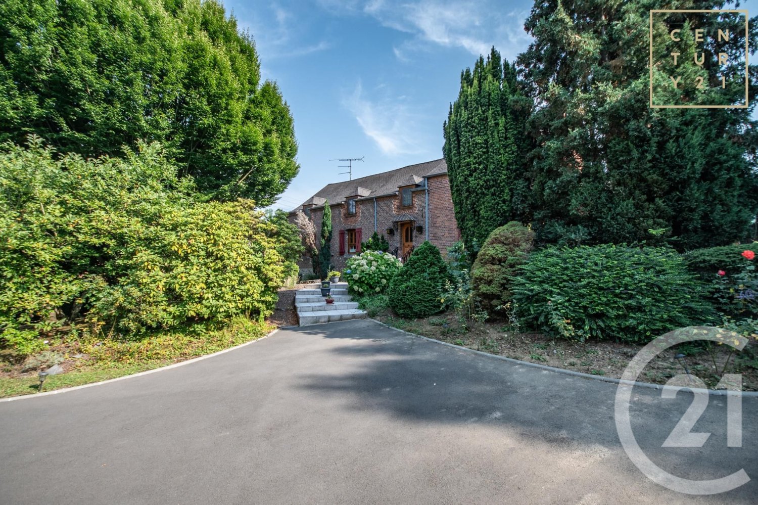 6 غرف نوم منزل في Maubeuge, France رقم 319353