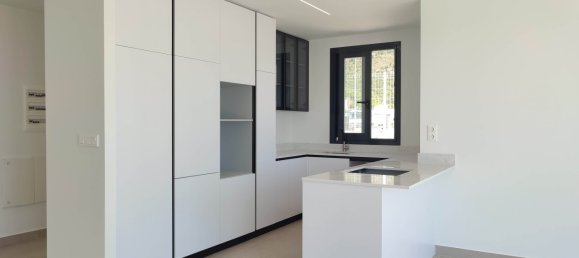 3 bedrooms Villa in Polop, Spain No. 9095 12