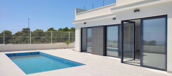 3 bedrooms Villa in Polop, Spain No. 9095 2
