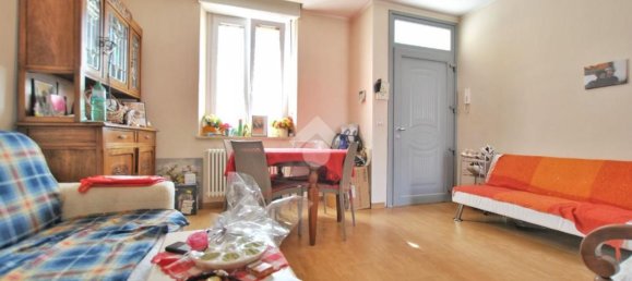 7 rooms House in Borgo d'Ale, Italy No. 210664 11