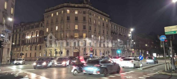 1 room Office in Milan, Italy No. 355710 11