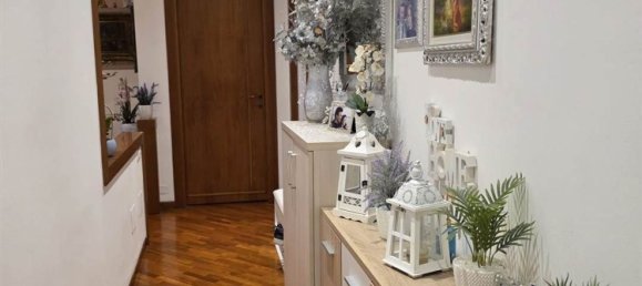 Apartamento de 3 dormitorios en Sesto San Giovanni, Italy No. 339104 24