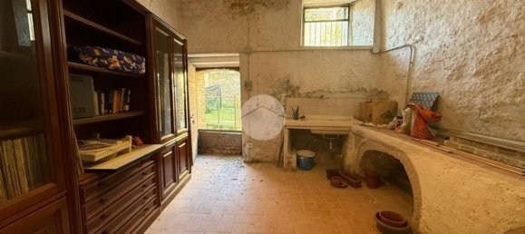 2-salle Appartement à Calvi dell'Umbria, Italy No. 87079 19