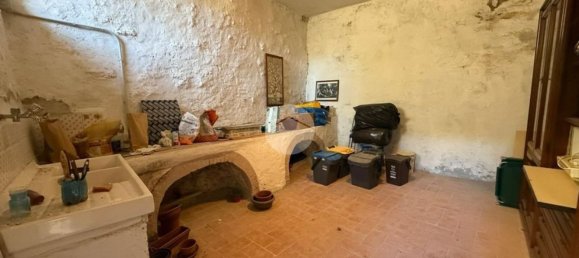 2-salle Appartement à Calvi dell'Umbria, Italy No. 87079 20