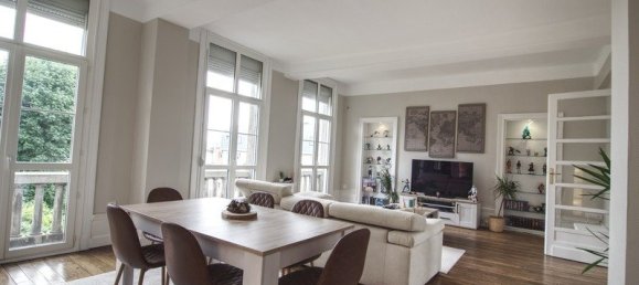 3 bedrooms Apartment in Douai, France No. 264081 2