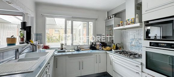 5 bedrooms House in Dunkerque, France No. 155659 4