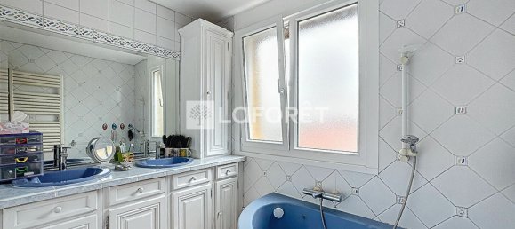 5 bedrooms House in Dunkerque, France No. 155659 8