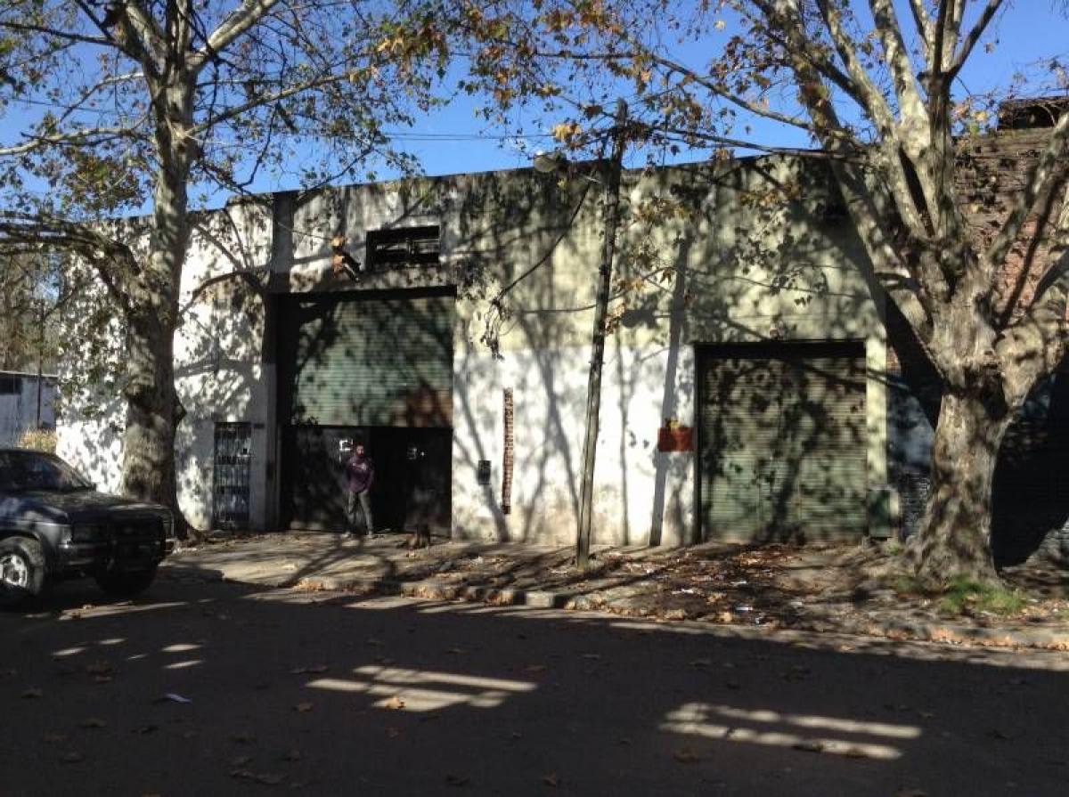 Gewerbliche Immobilie in Lanus, Argentina 900m², Nr. 25639