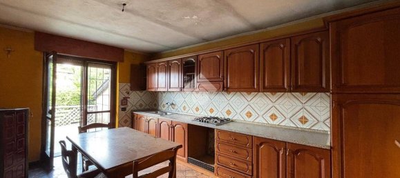 2 Schlafzimmer Haus in Arguello, Italy, Nr. 299883 2