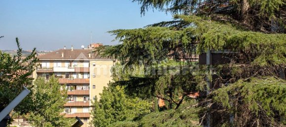 2 bedrooms Apartment in Rome, Italy No. 13005 7