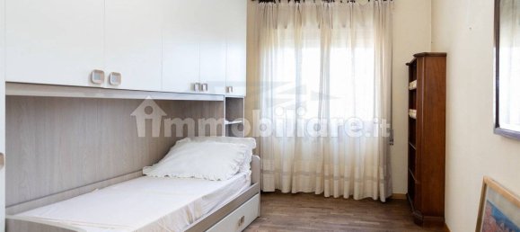 2 bedrooms Apartment in Rome, Italy No. 13005 10