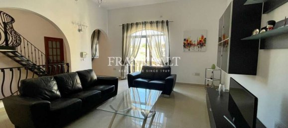 2 غرف نوم طابقين في Marsaskala, Malta رقم 11124 9