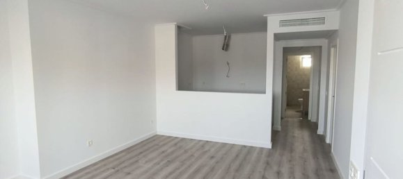 2 chambres Appartement à Zarandona, Spain No. 158649 3