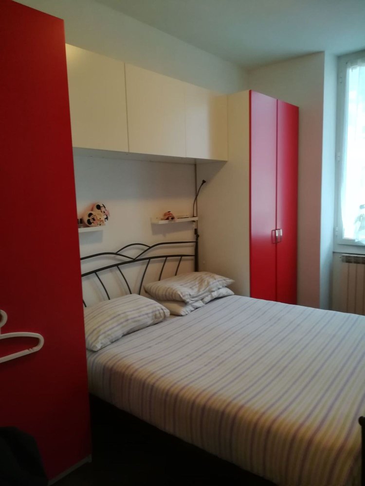 Apartamento de 4 habitaciónes en Ventimiglia, Italy No. 104741