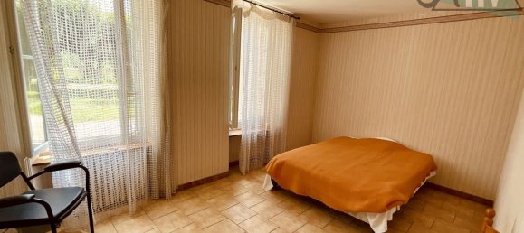 Casa de 4 dormitorios en Romilly-sur-Seine, France No. 218845 4