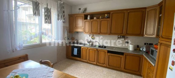 3 bedrooms Villa in Ravenna, Italy No. 80372 3