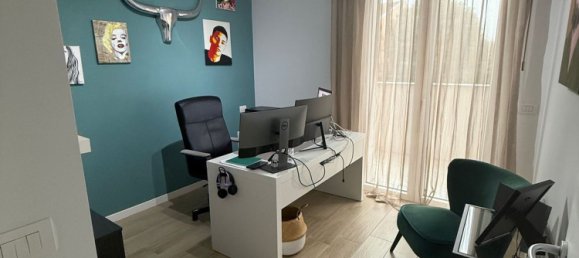 8 rooms House in Carnate, Italy No. 256057 19