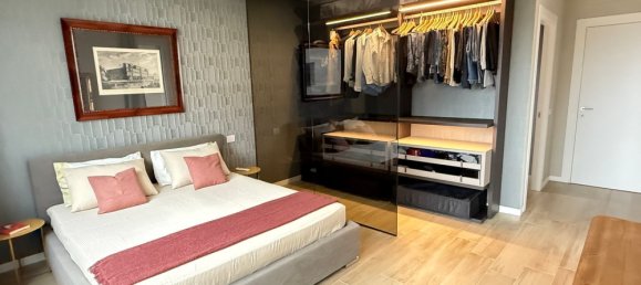 8 rooms House in Carnate, Italy No. 256057 16