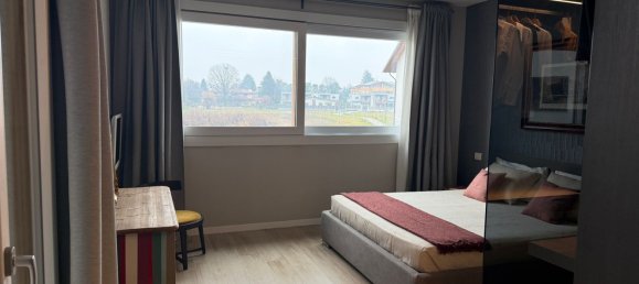 8 rooms House in Carnate, Italy No. 256057 17