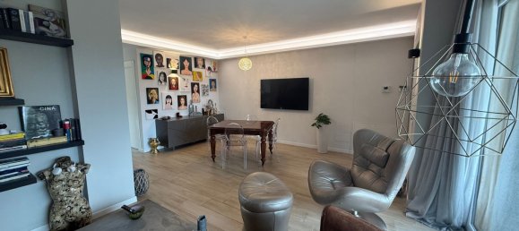 8 rooms House in Carnate, Italy No. 256057 7