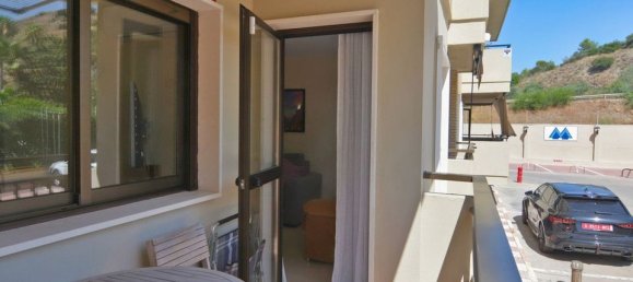 1 bedroom Apartment in Fuengirola, Spain No. 189567 3