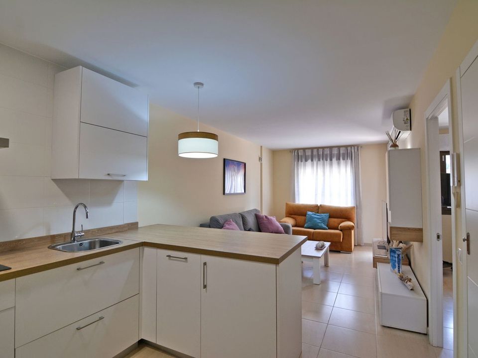 1 bedroom Apartment in Fuengirola, Spain No. 189567