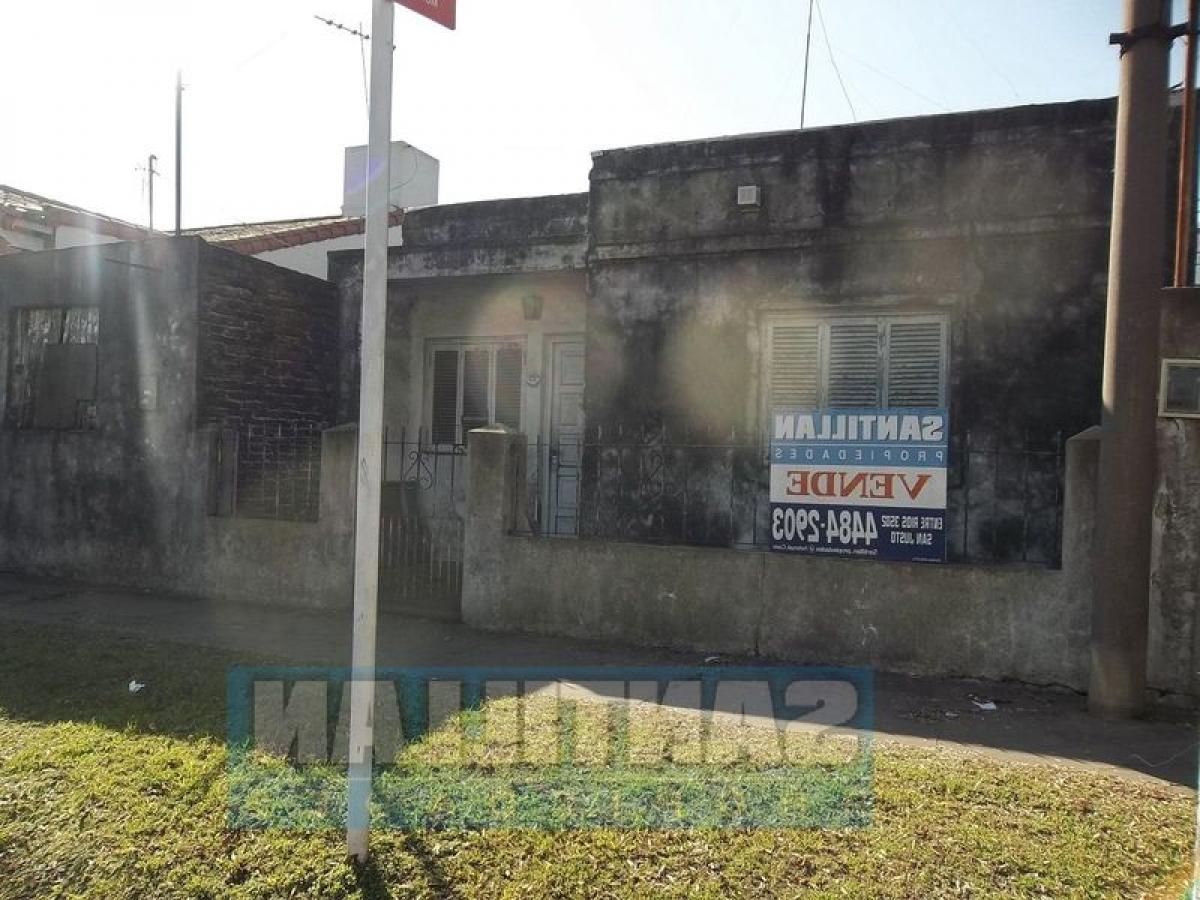 Terreno en Morón, Argentina No. 120920